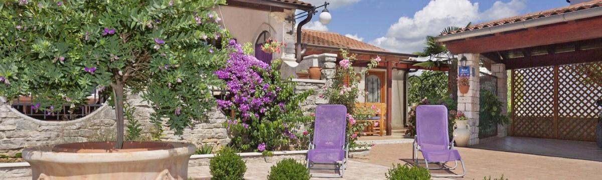 Apartments Sara Бале Екстериор снимка