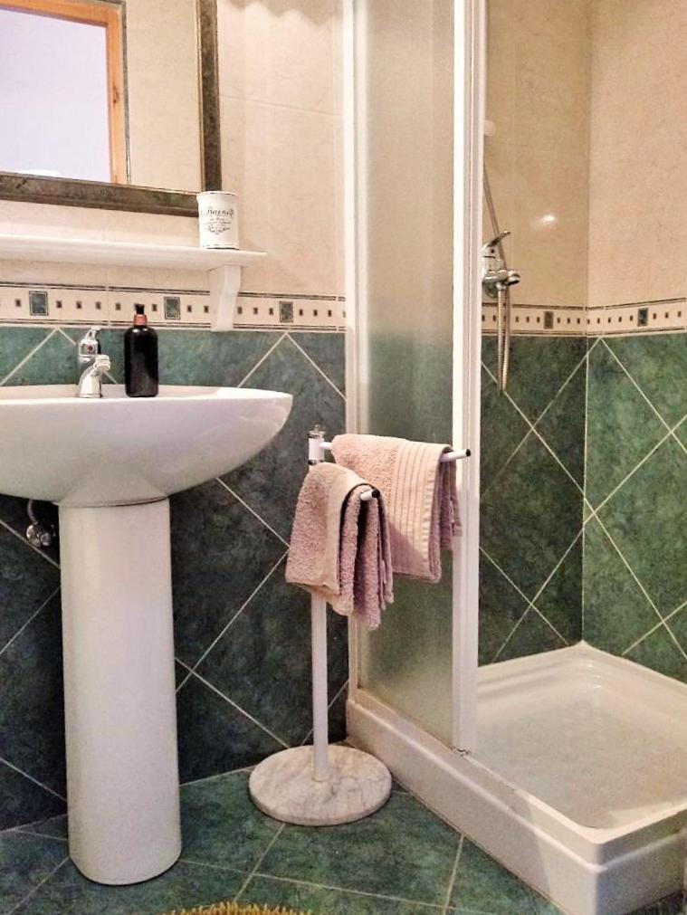 Apartments Sara Бале Екстериор снимка